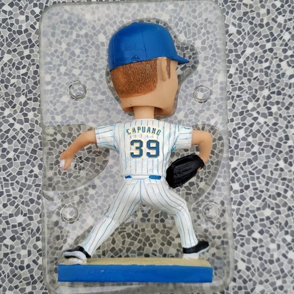 2007 Milwaukee Brewers Chris Capuano Bobblehead - Picture 2 of 11